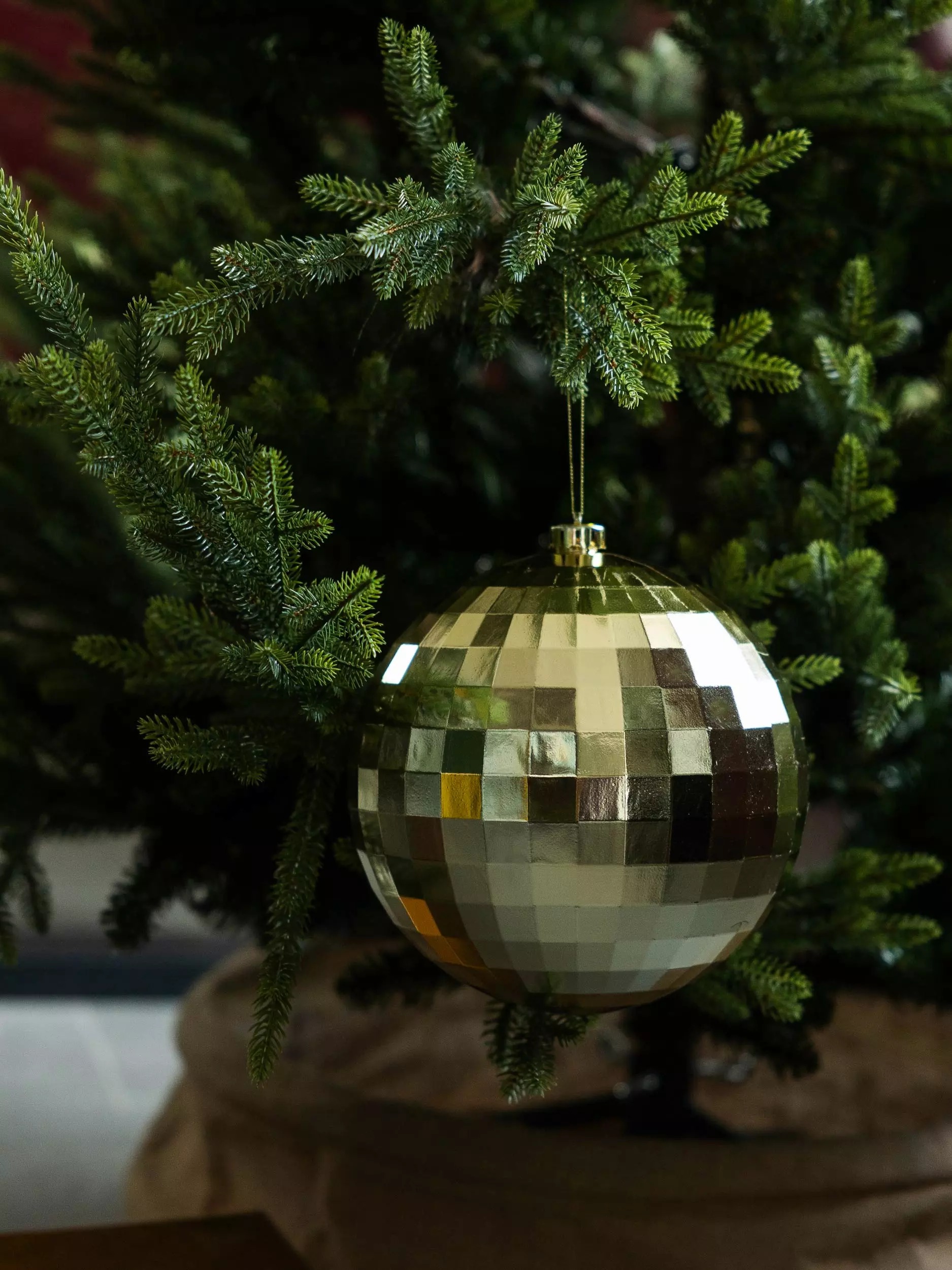 Елочное украшение пластик Волшебство на ветках VNVE-B38