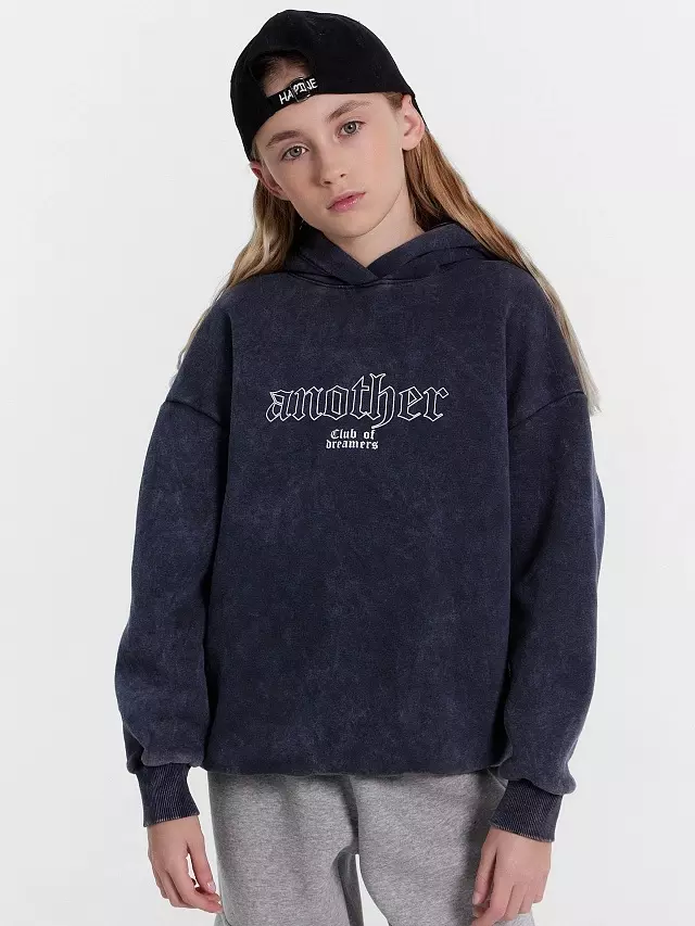 Худи для девочек Mark Formelle 127886 ACID WASH сумрачный серый +печать, р-р 122-60 (116-122)