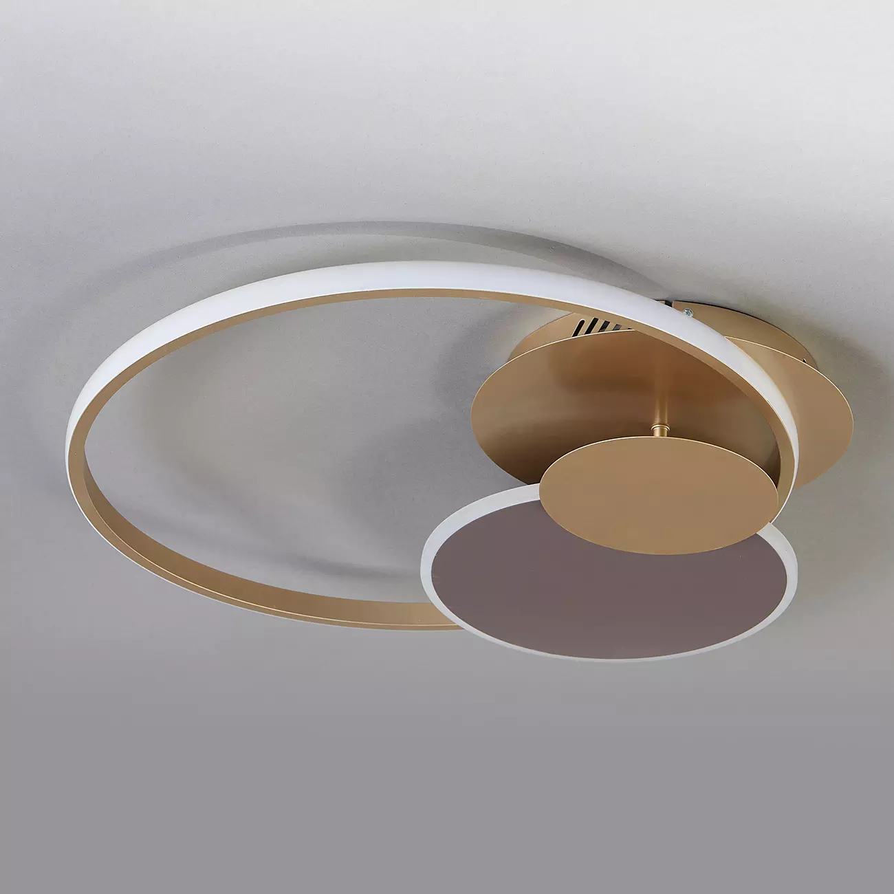 Люстра светодиодная 85Вт 3000-5700K пульт золото/кофе Escada 10247/3