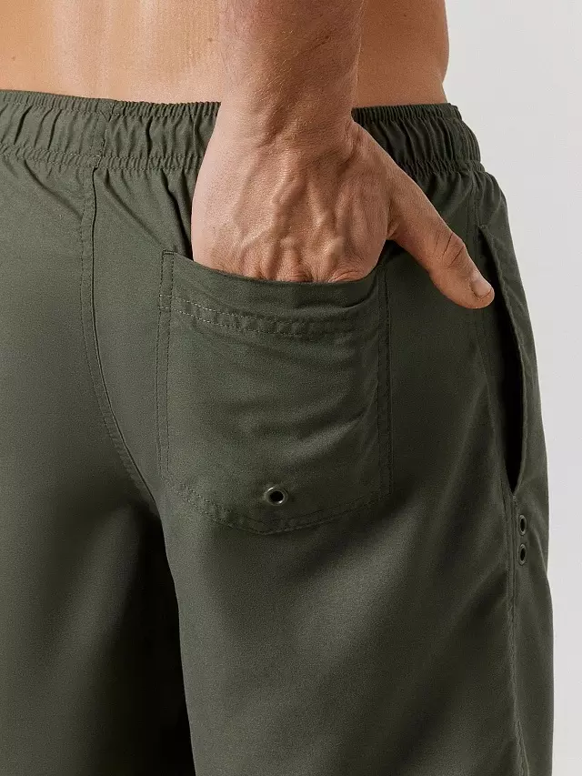 Шорты плавательные для мужчин Mark Formelle 131088-4 темный хаки, р-р 98-182 (54 / XXL)