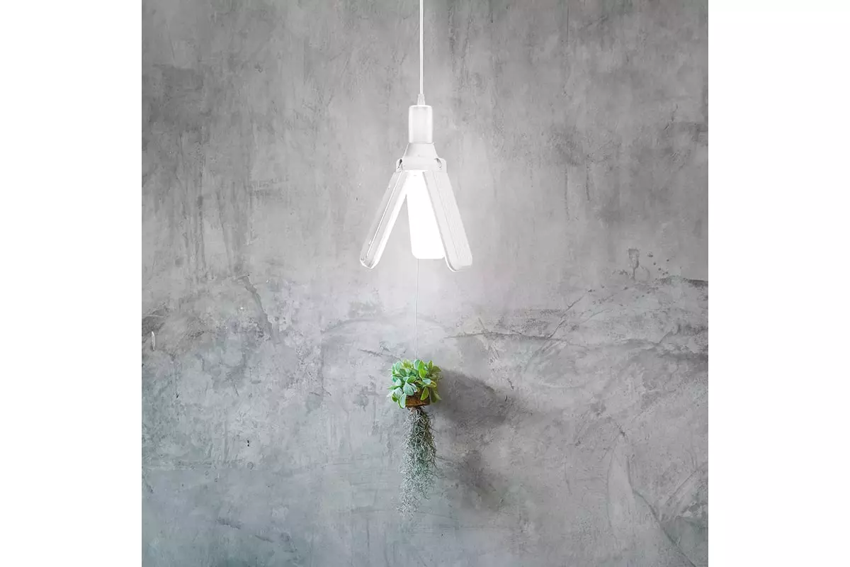 Светодиодная лампа Е27 220В 50Вт 6500К холодный свет 3 лепестка FERON 48772