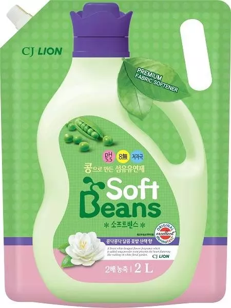 Кондиционер-ополаскиватель для белья LION Soft Beans на основе экстракта зеленого гороха, 2 л