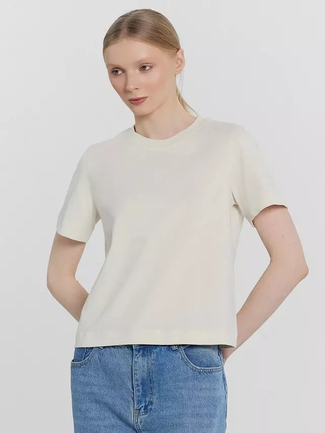 Футболка женская Mark Formelle 112866 белый чай, р-р 164/170-108-114 (54 / XXXL)