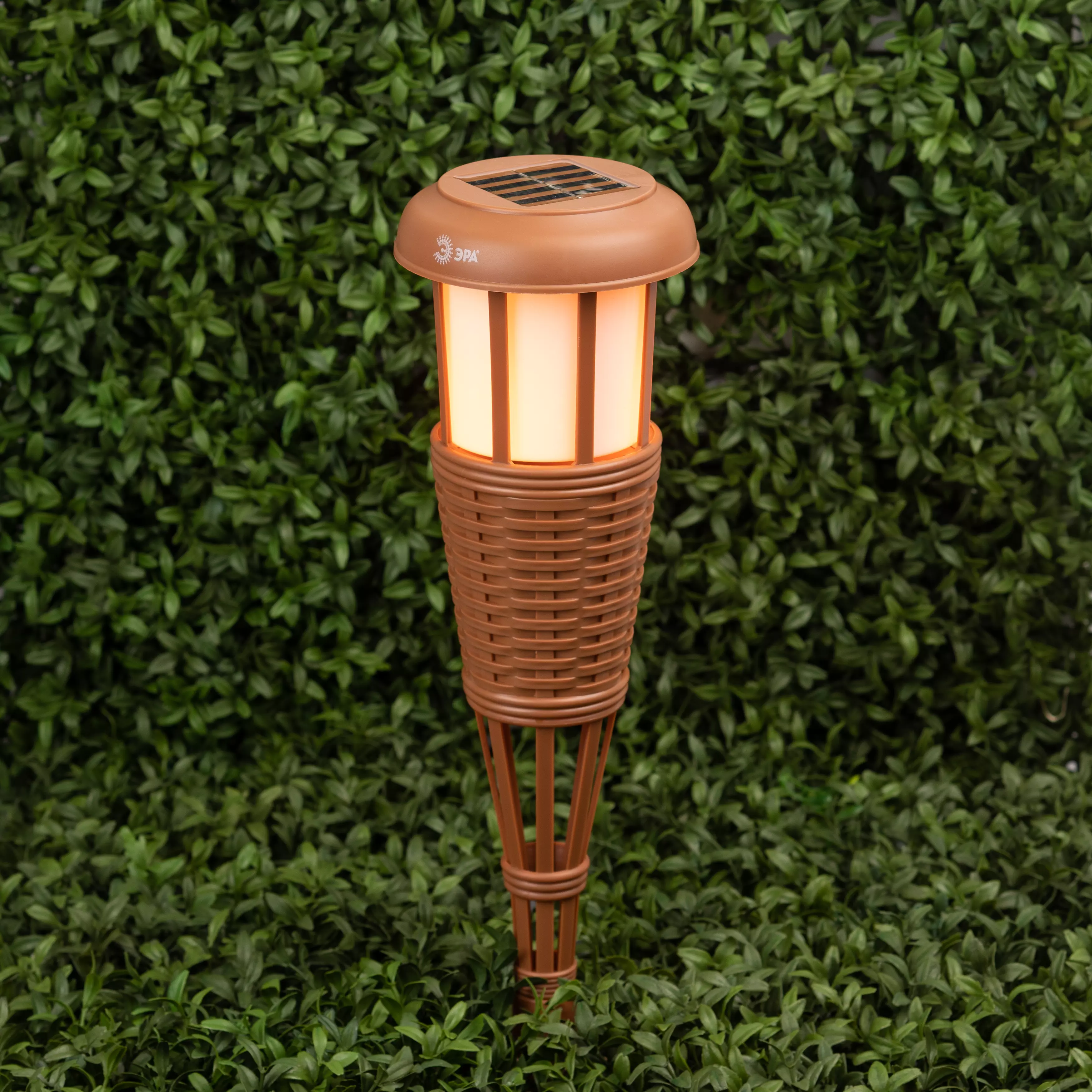 Садовый светильник ЭРА ERASF22-35 Факел бамбук на солнечной батарее Б0053383