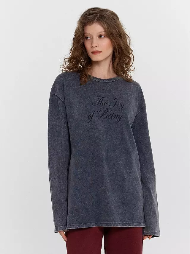 Лонгслив женский Mark Formelle 122924 ACID WASH черный янтарь, р-р 164/170-92-98 (46 / M)