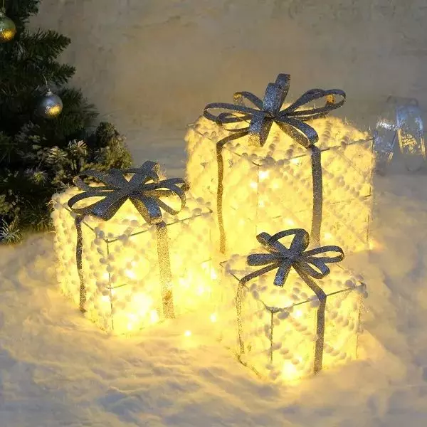 Светодиодная фигура Подарок от Санты (3 шт) 12/15/19 см серебро/теплый белый 615-011