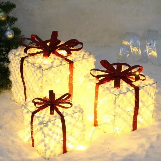 Светодиодная фигура Подарок от Санты набор (3шт) 12/15/19 см красный/теплый белый 615-009