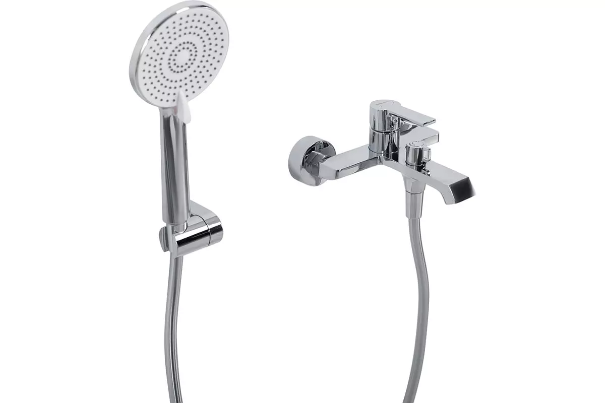 Смеситель для ванны и душа, хром BelBagno AURORA-VASM-CRM в комплекте с ручным душем, шлангом и держателем, латунь