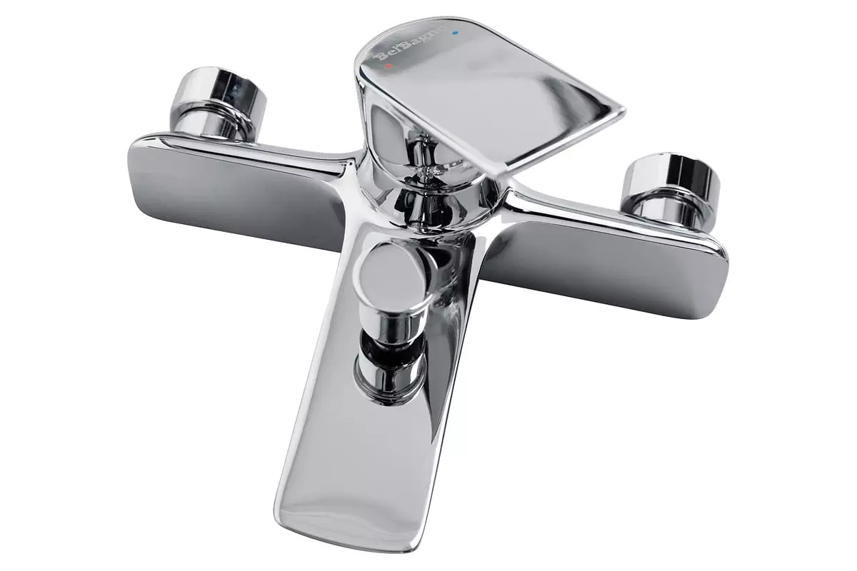 Смеситель для ванны и душа, хром BelBagno MARINO-VASM-CRM в комплекте с ручным душем, шлангом и держ