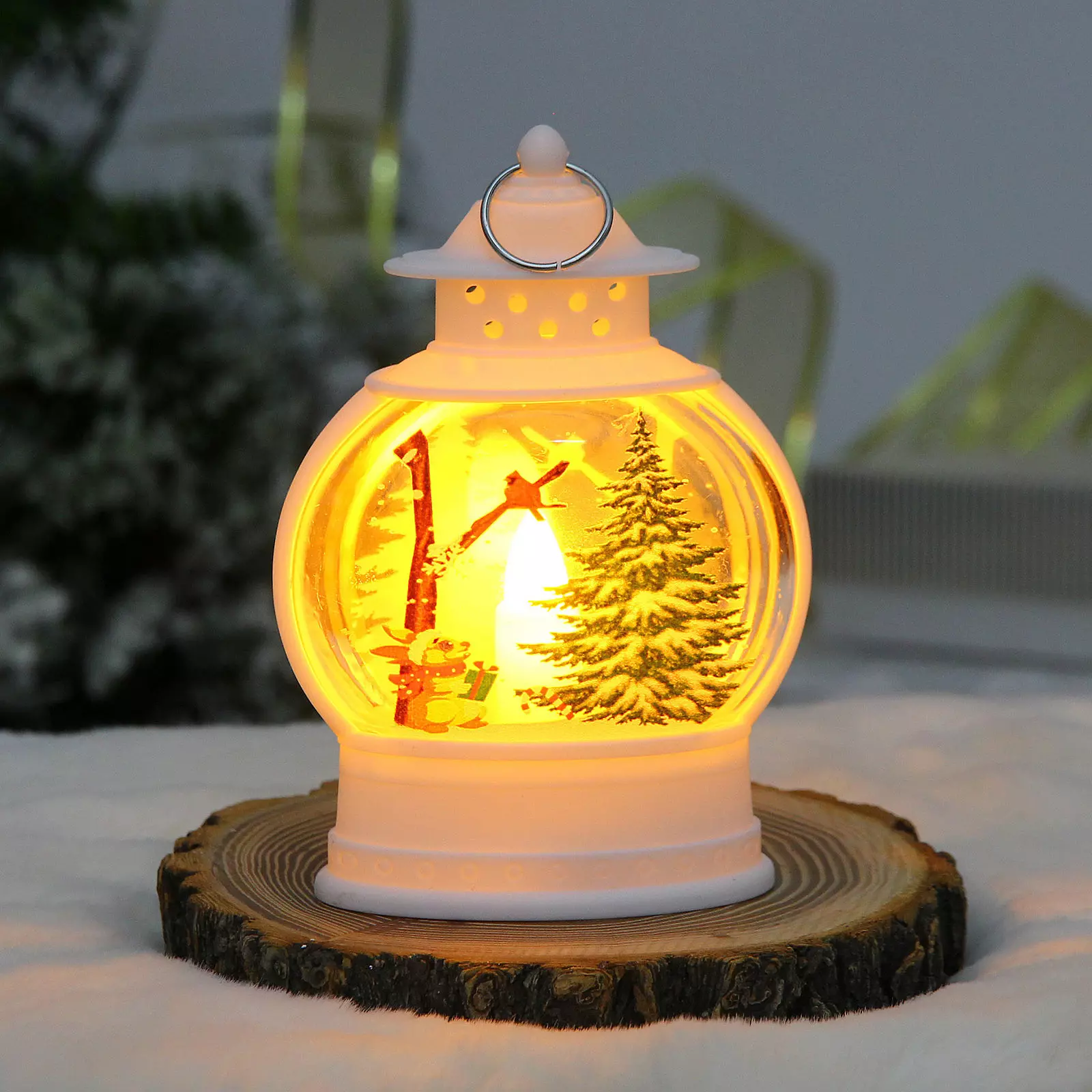 Сувенир с подсветкой Лампа-Зимняя красавица 7х4х13 см белый 700-0629