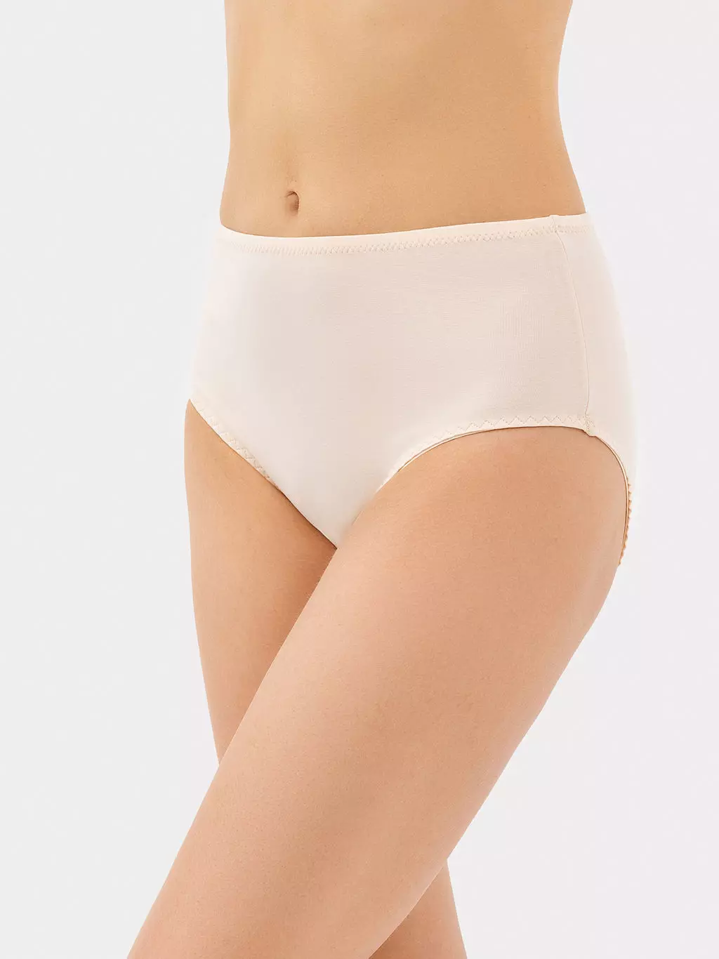 Трусы женские Mark Formelle 412075 жасмин, р-р 90 (42 / XS)