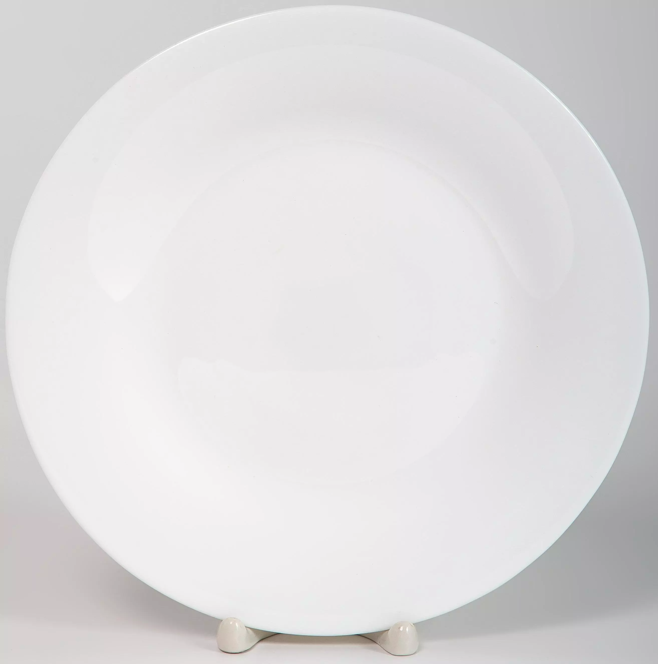 Тарелка десертная 23 см белая Olaff 197-21010