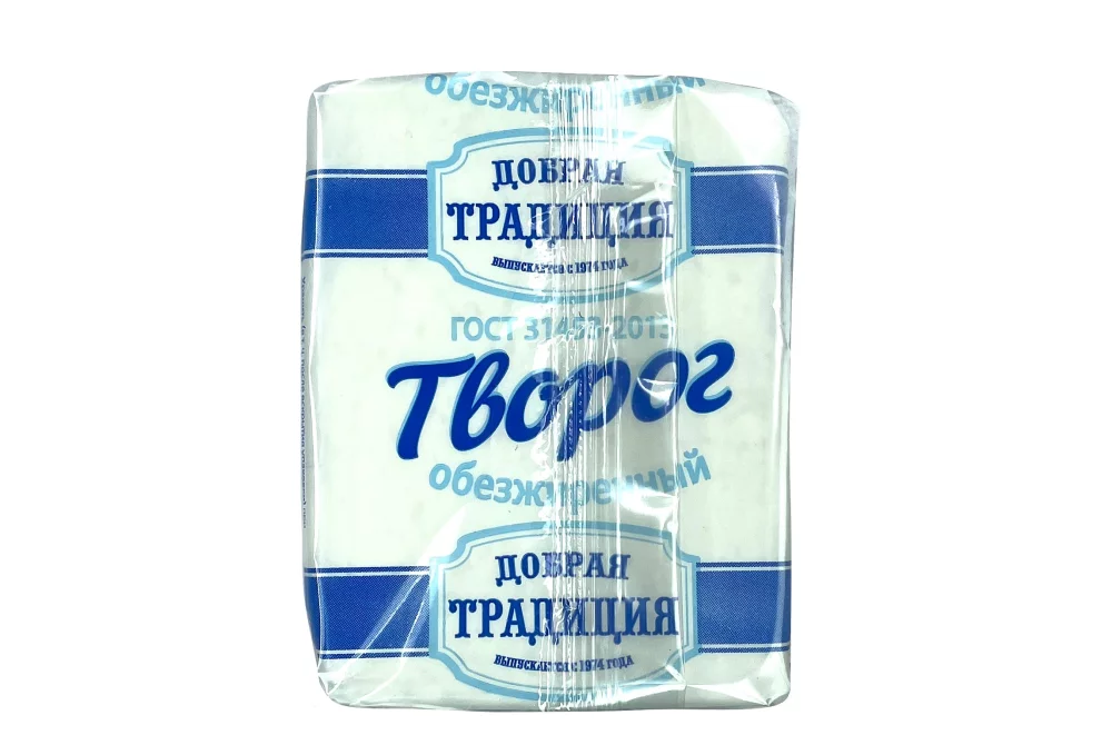 Творог Магаданский молочный завод обезжиренный 250г