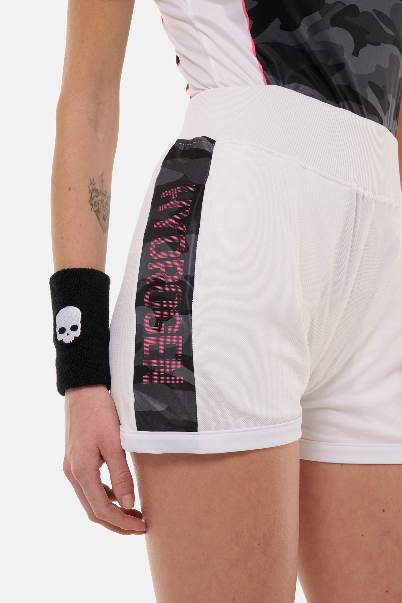 Женские шорты Hydrogen CAMO TECH SHORTS (DS1007), черный