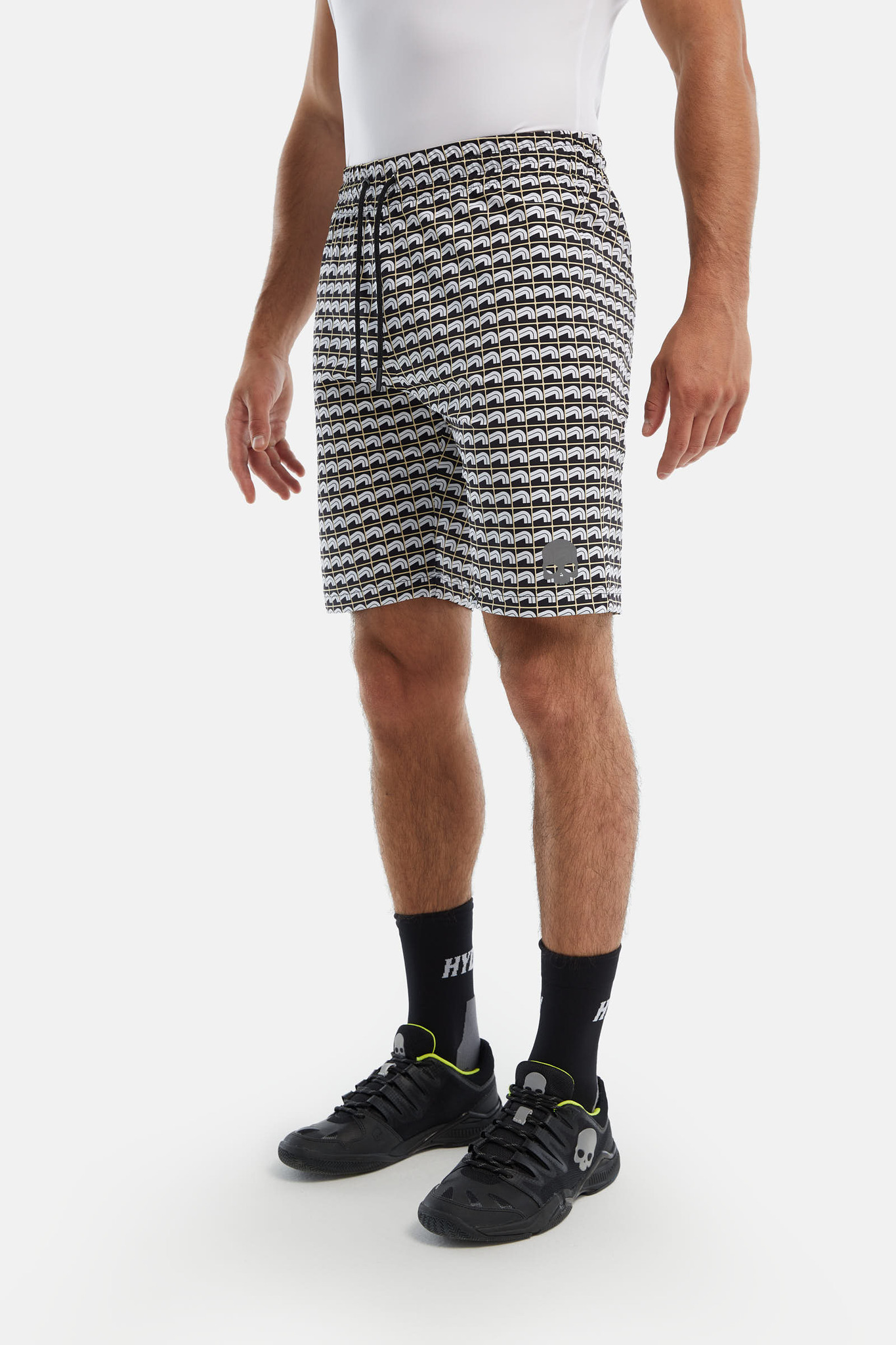 Теннисные шорты HYDROGEN PIPE ALLOVER TECH SHORTS  (T00807-077)