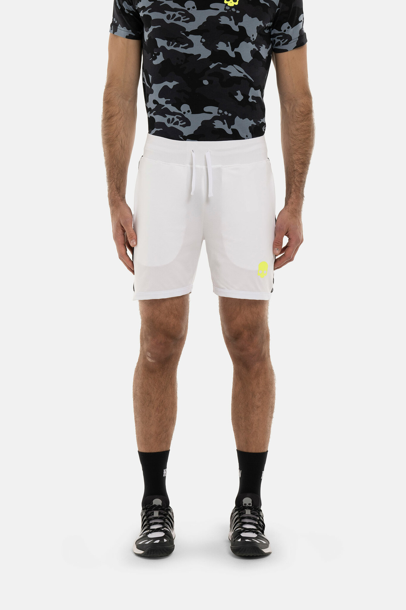 Теннисные шорты HYDROGEN CAMO TECH SHORTS PADEL  (DS0007), белый