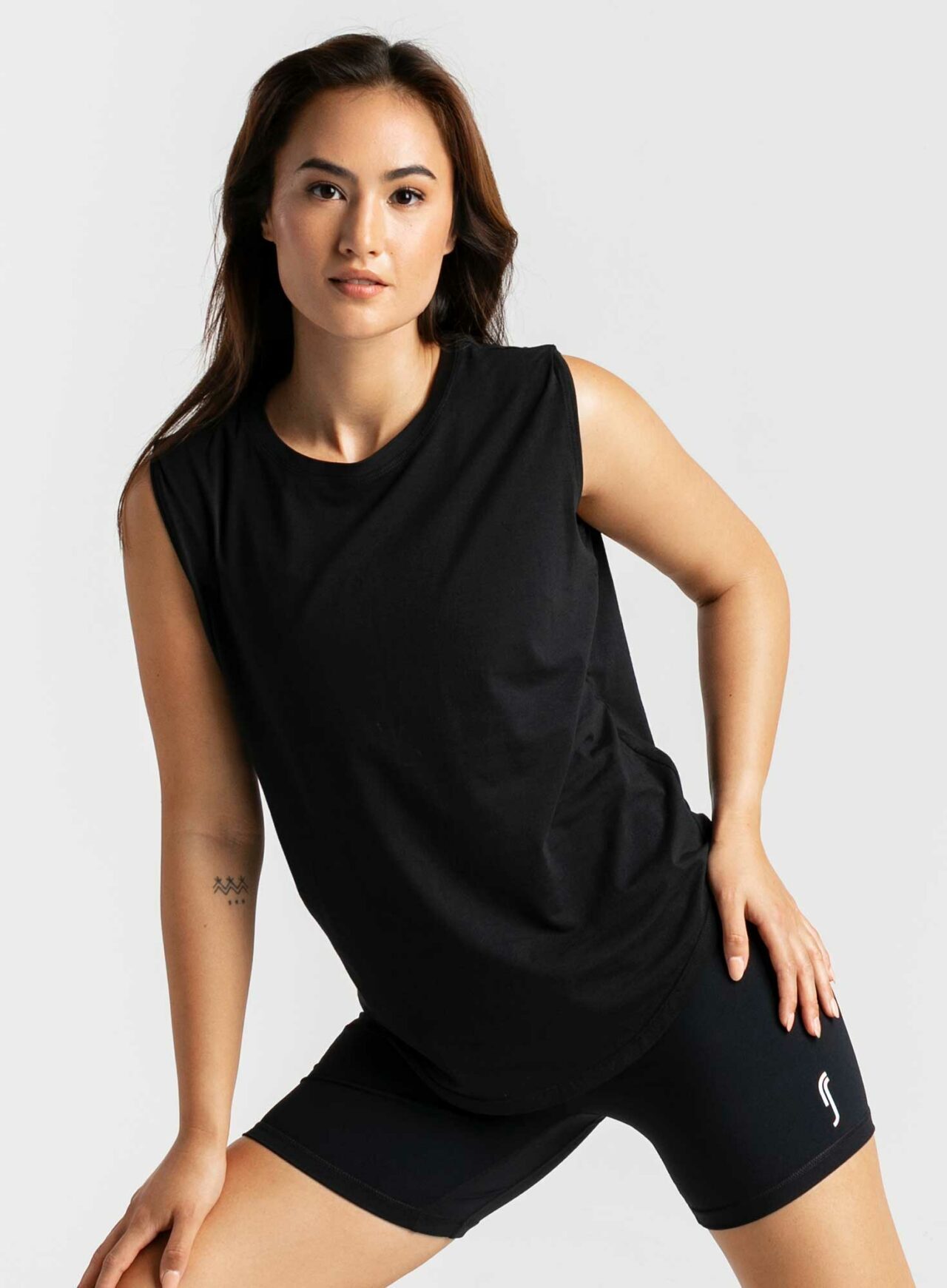 Женский топ OVERSIZED TANK (211W005 B)