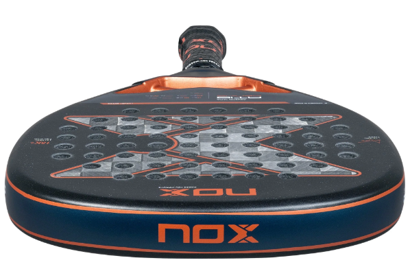 Ракетка для падела Nox AT10 Genius Attack 18K Alum By Agustin Tapia 2025