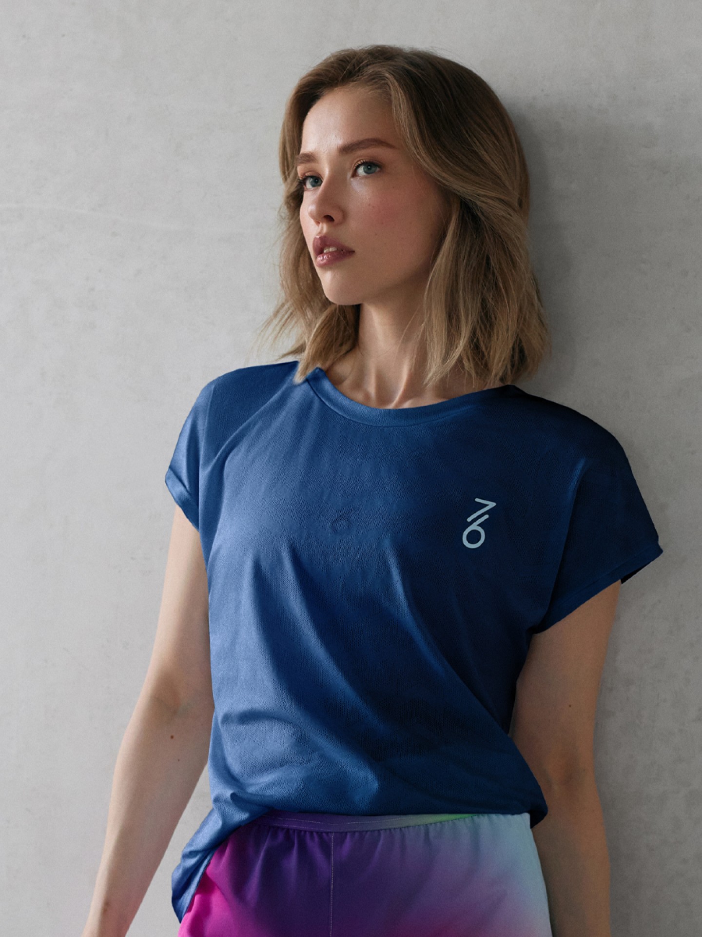 Футболка женская 7/6 Alice T-shirt - Navy Peony