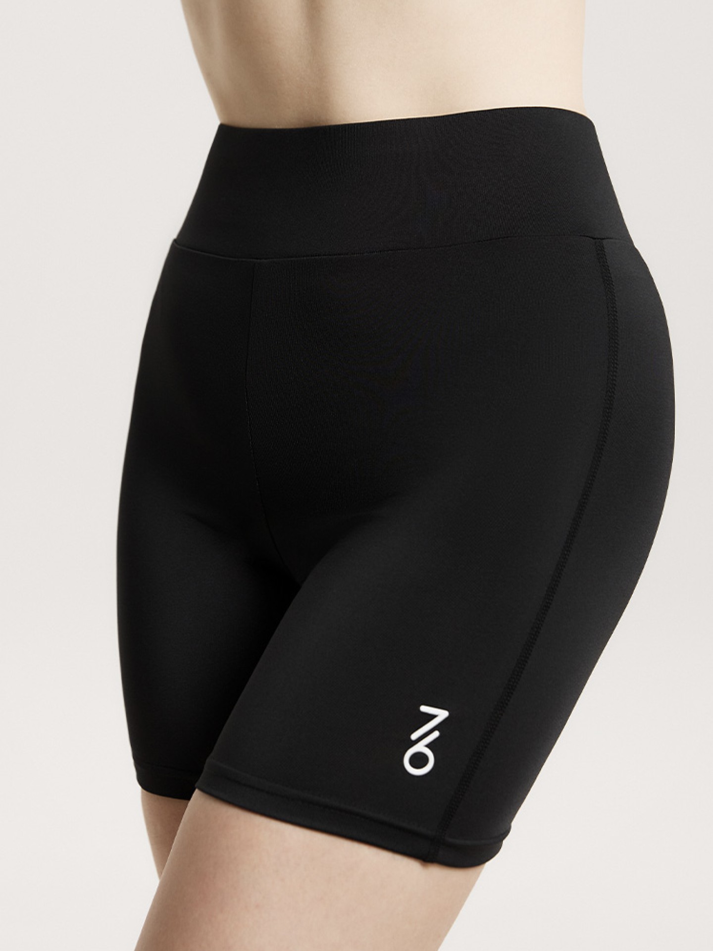 Шорты под платье 7/6 Ana Shorts 2.0 - Black