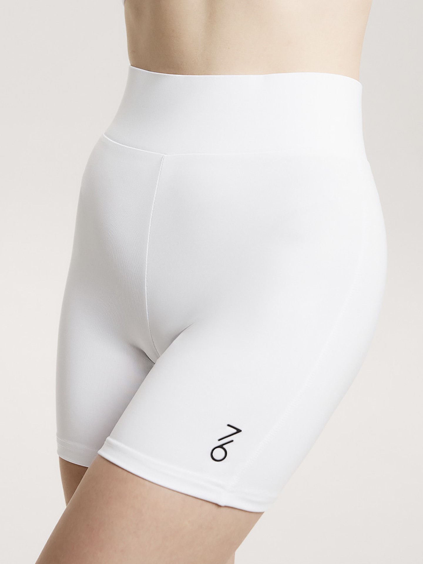 Шорты под платье 7/6 Ana Shorts 2.0 - White