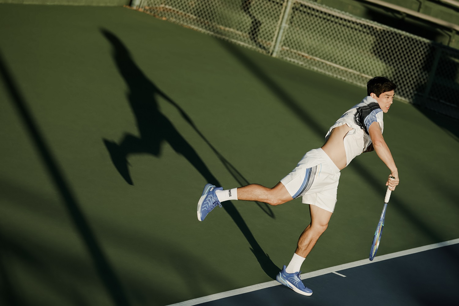 Кроссовки мужские K-Swiss  ULTRA SHOT 4 CLAY