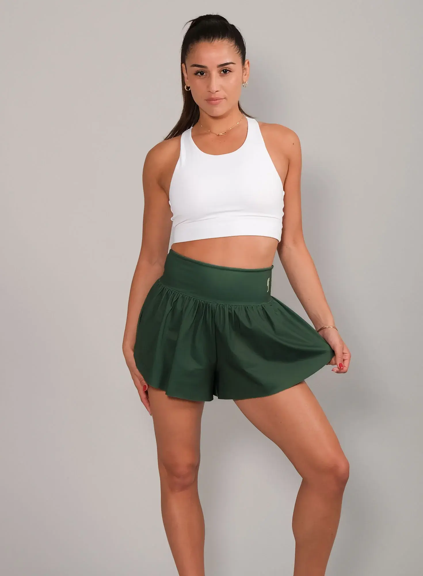 Шорты женские RS Court Pleated Shorts (251W312011/608)