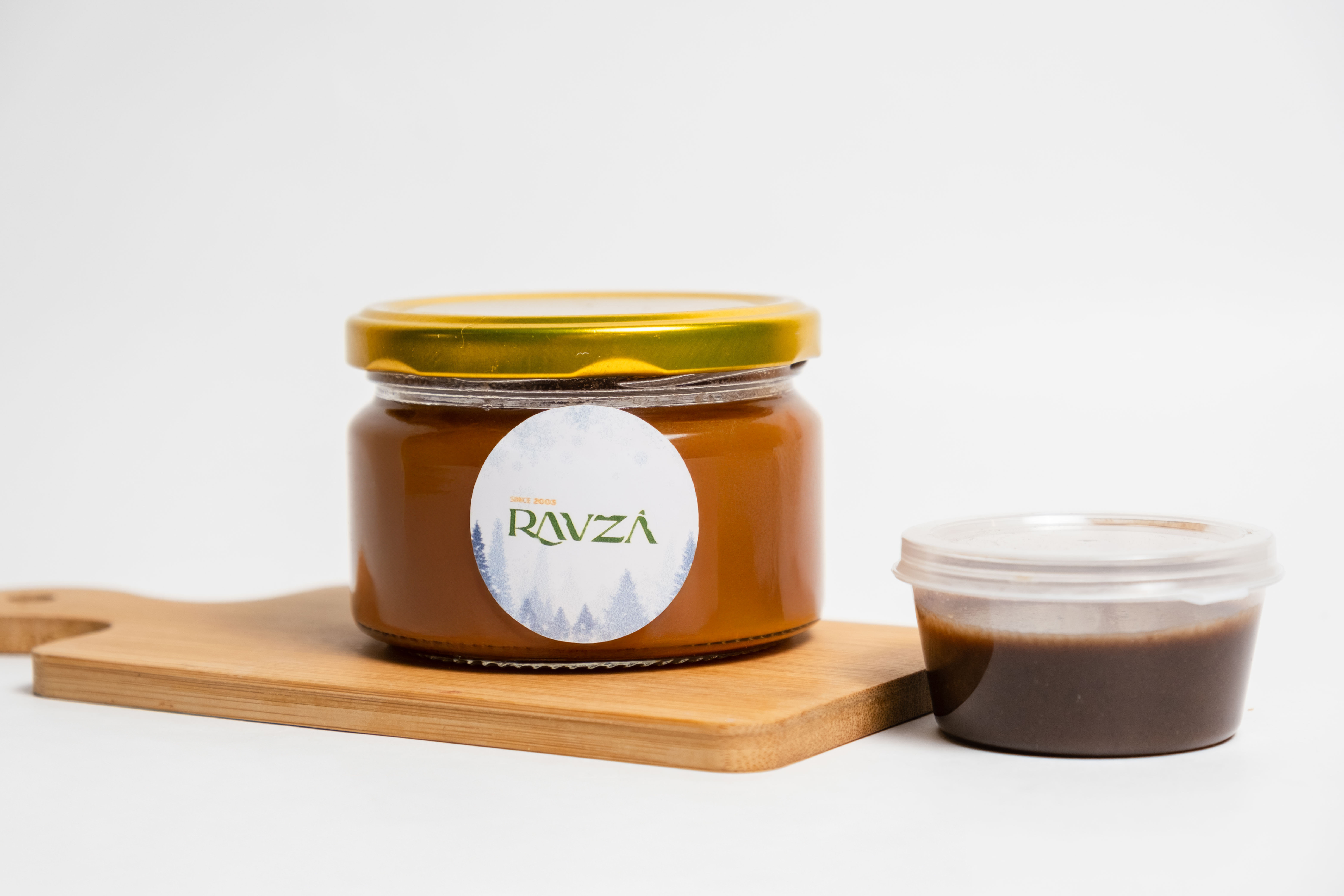 Кураговая каша из пшен. муки с миндальным урбечом 250 гр