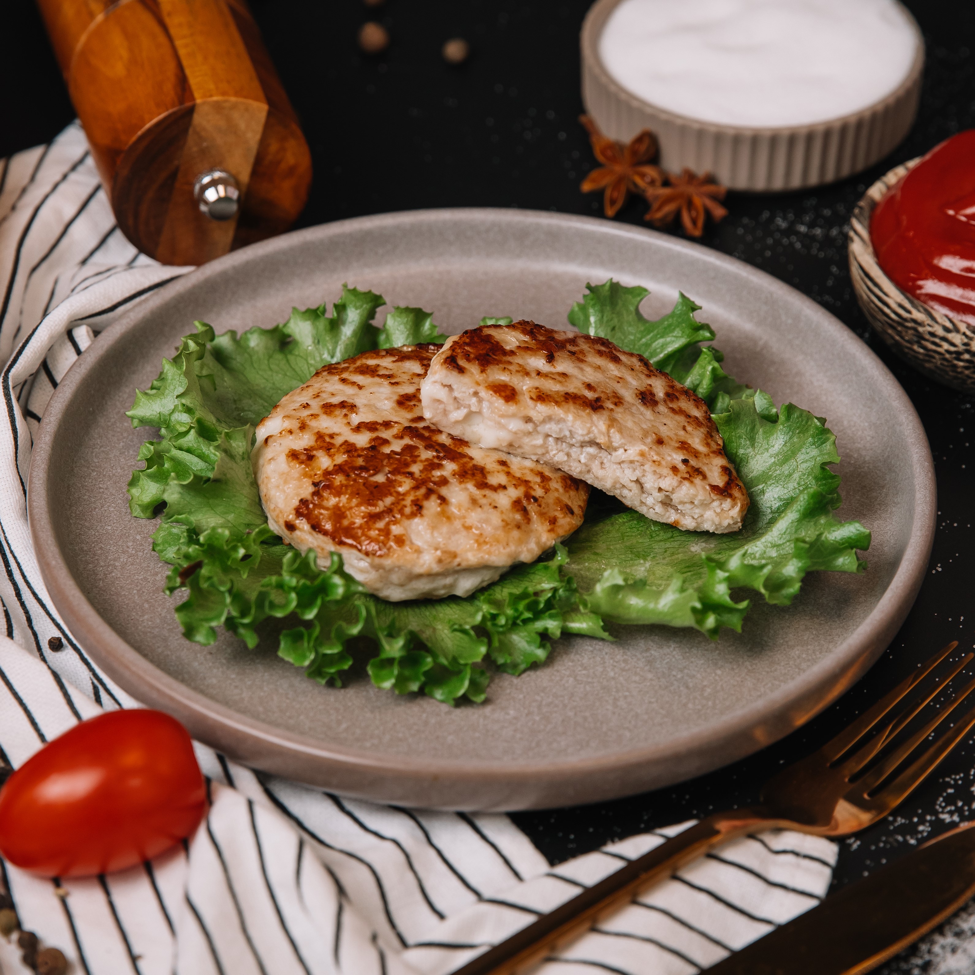 Котлеты "Куриные с сыром сулугуни" п/ф