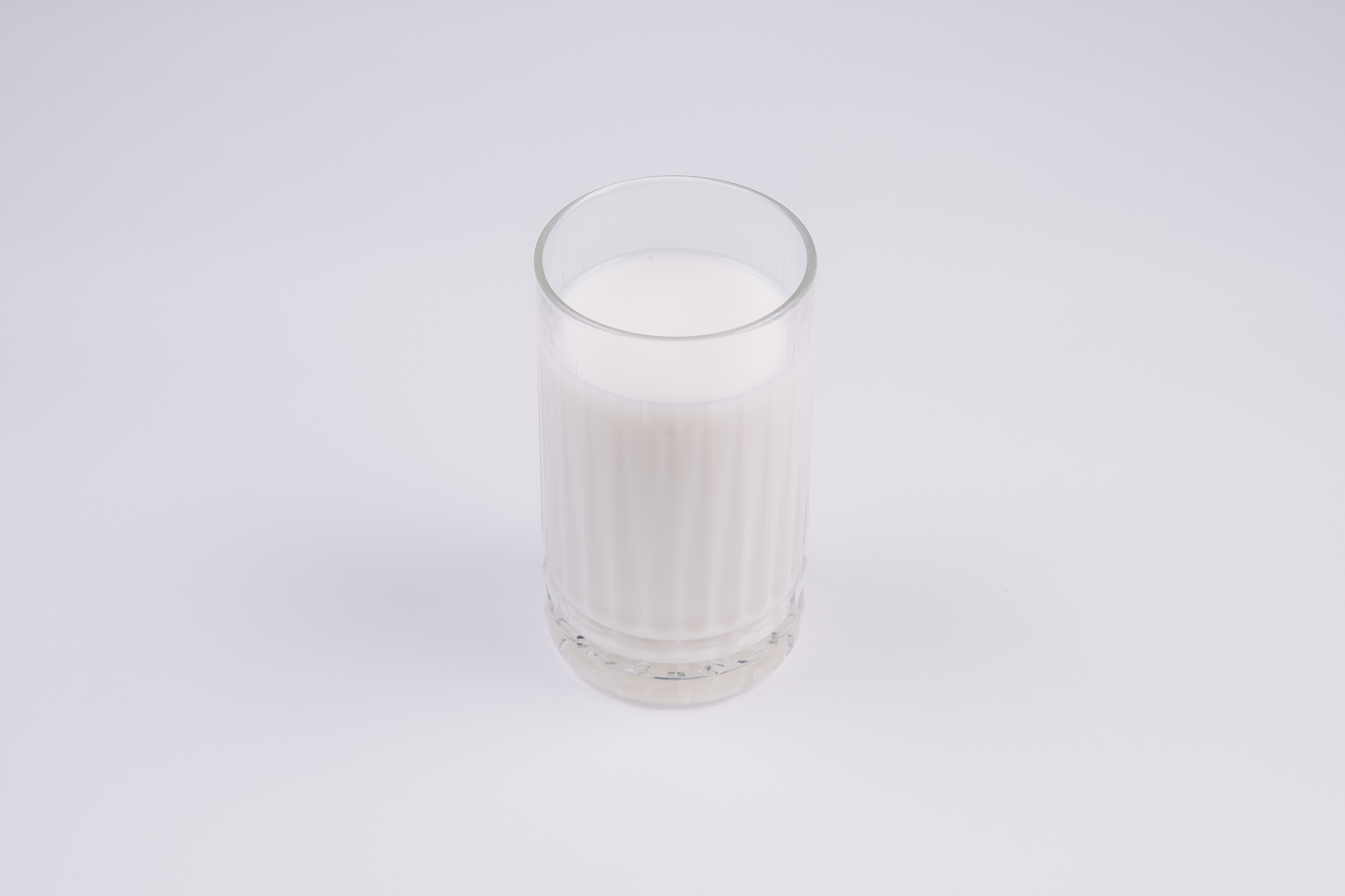 Молоко домашнее