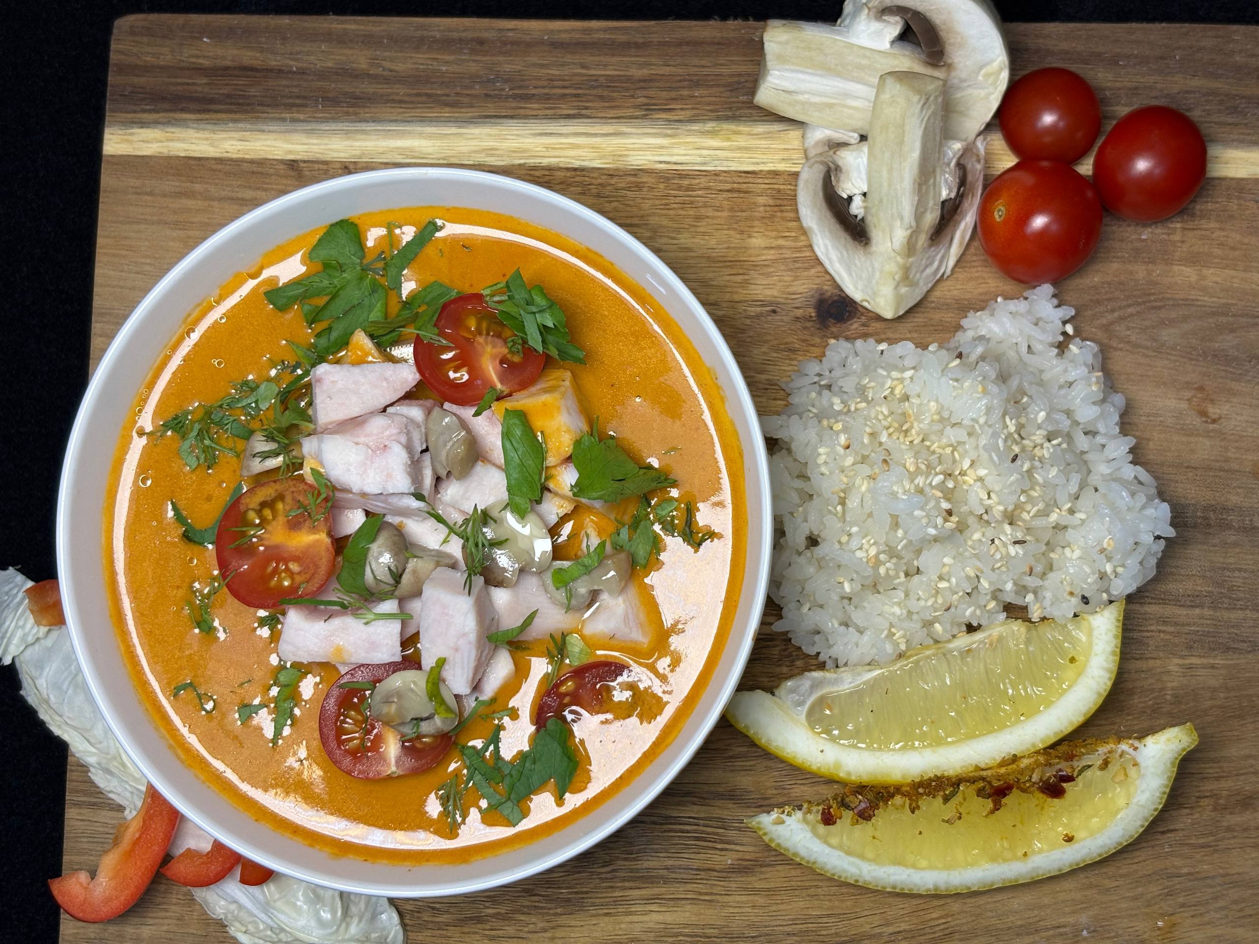 Том ям с курицей