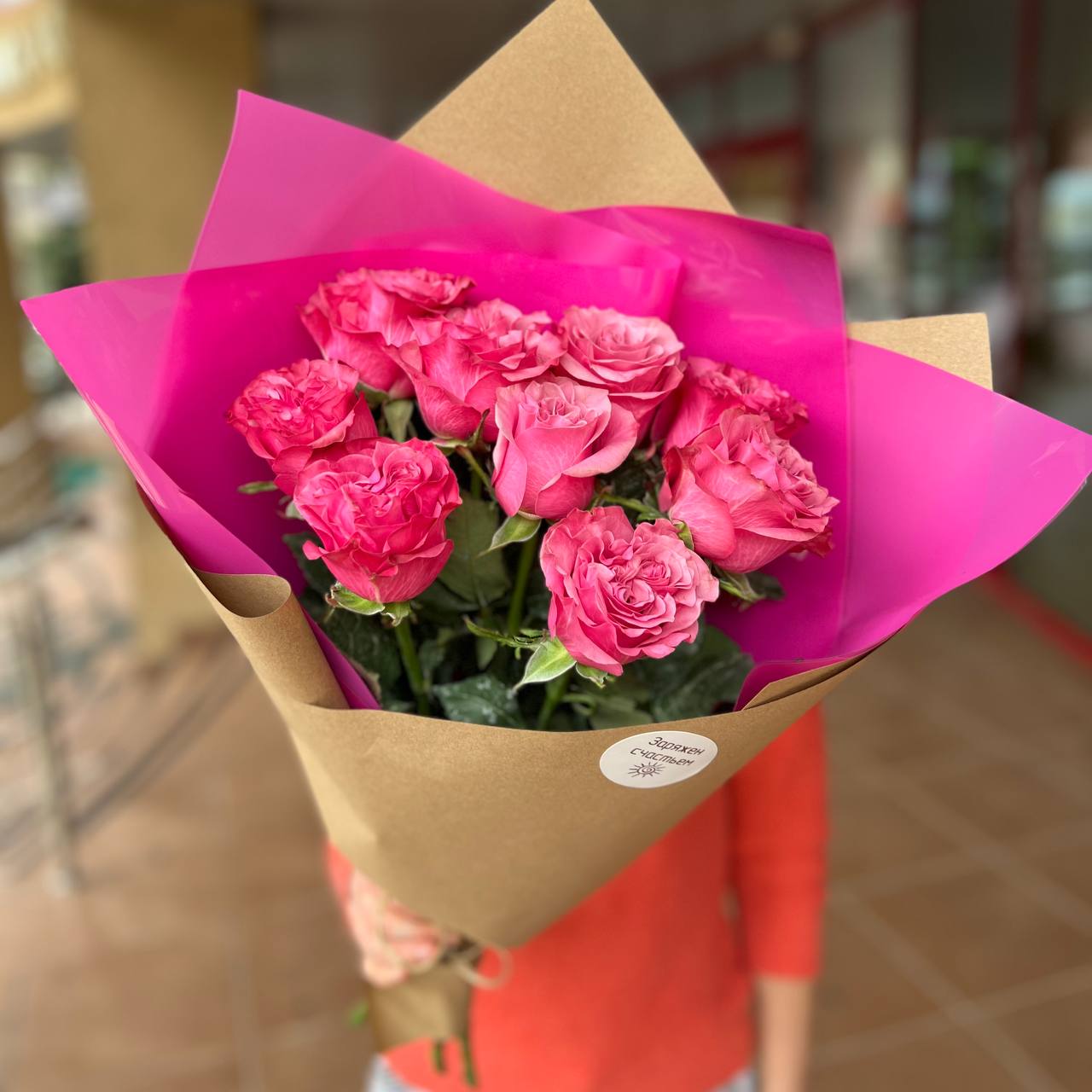 Букет крупных розовых роз 9 штук 60 см