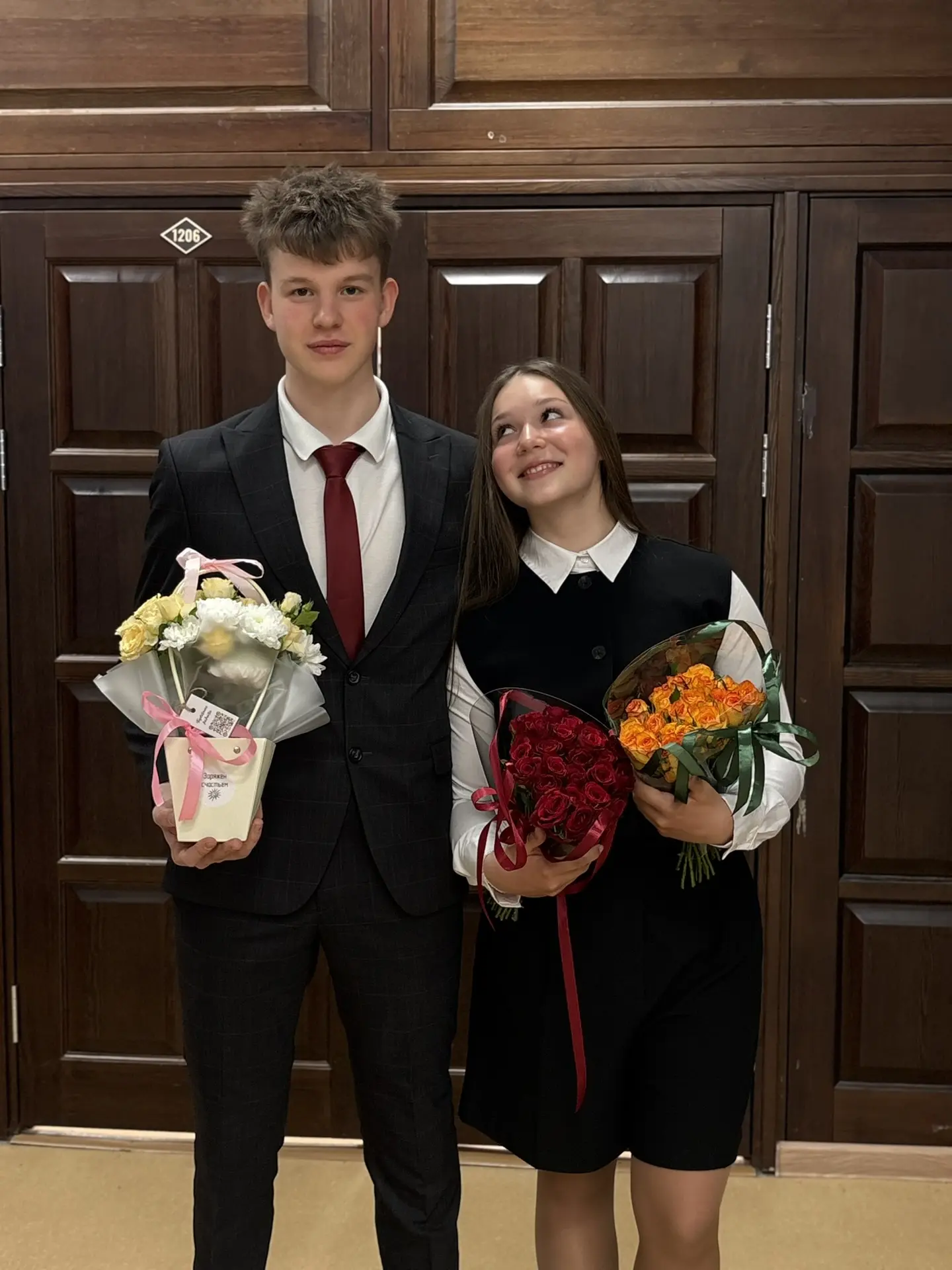 Букеты к выпускному