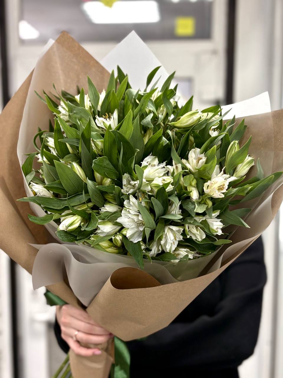 Букет из альстромерий