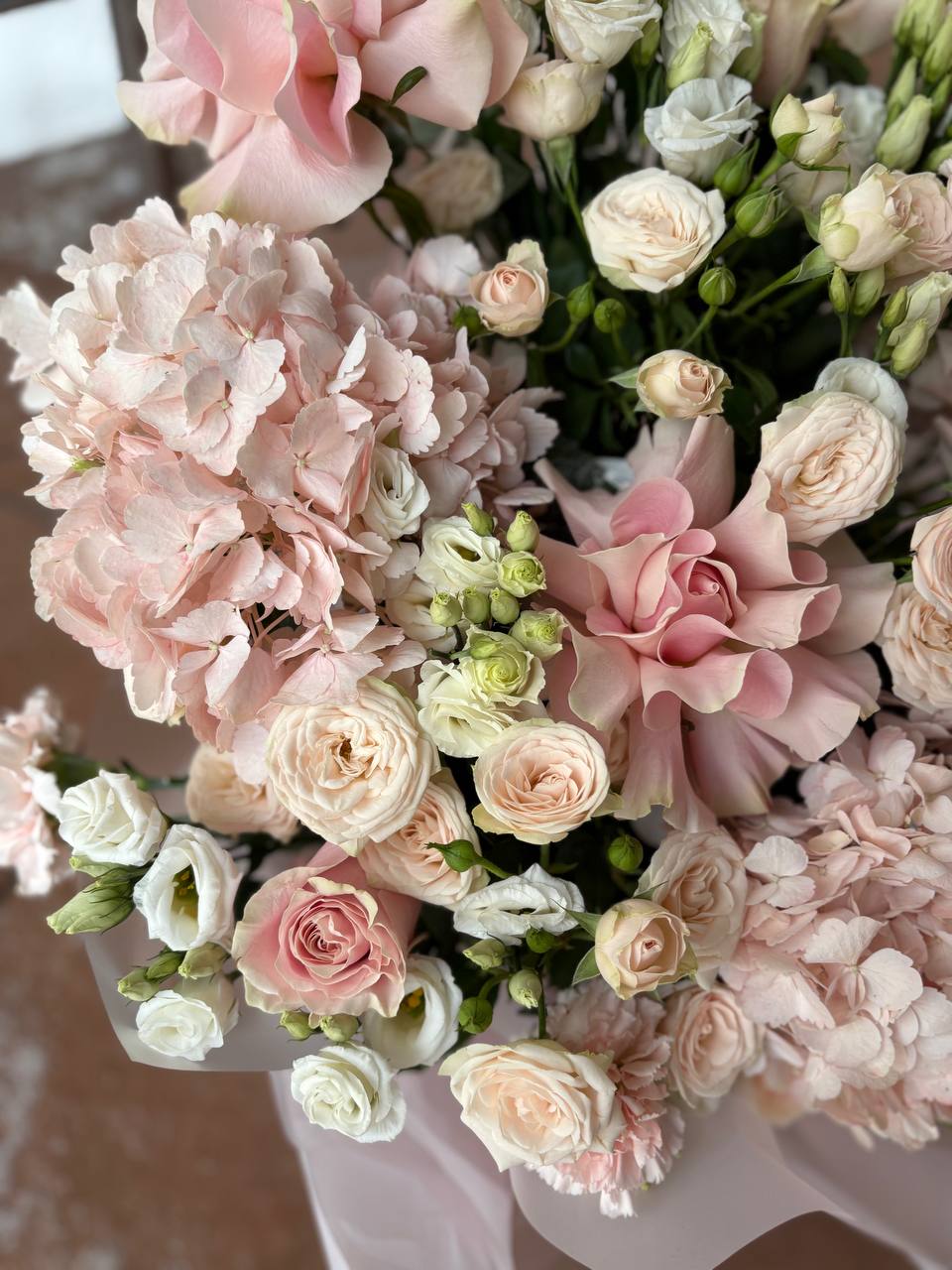 Композиция в корзине