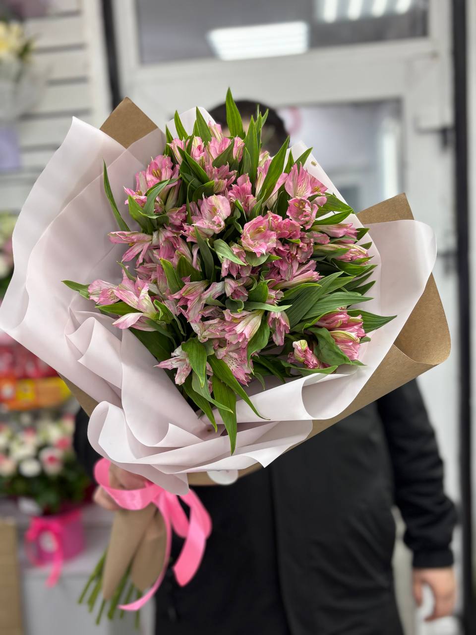 Букет из альстромерий