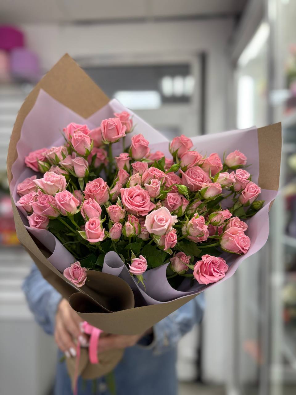 Букет кустовых роз