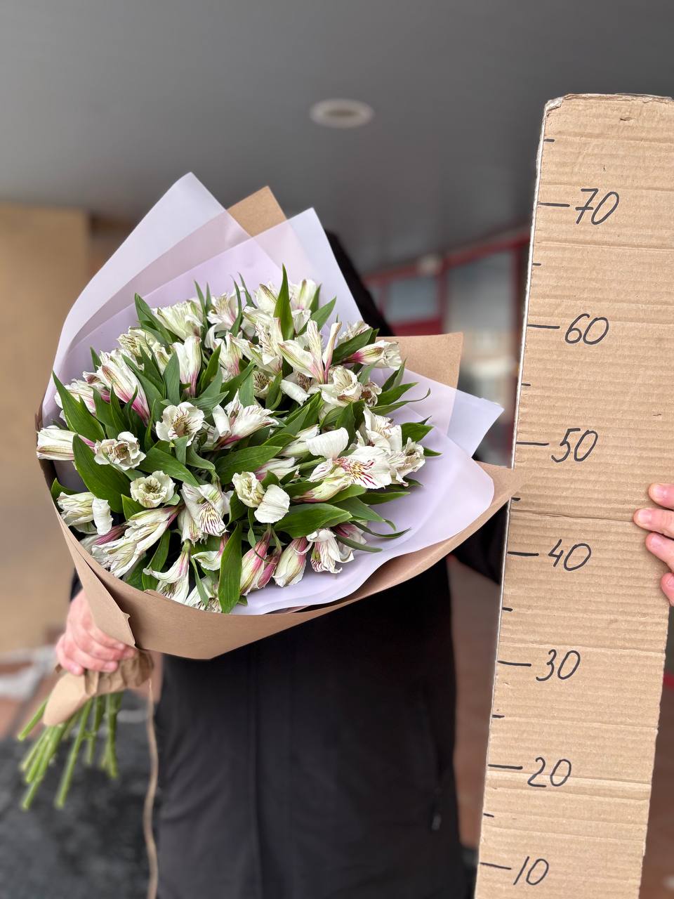 Букет из альстромерий