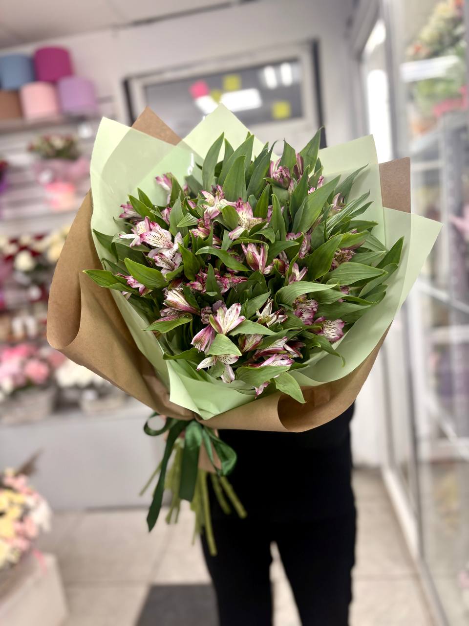 Букет из альстромерий