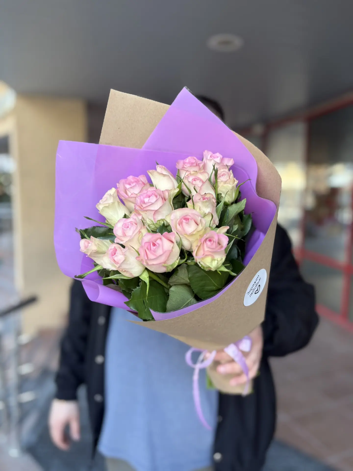 букет 15 роз