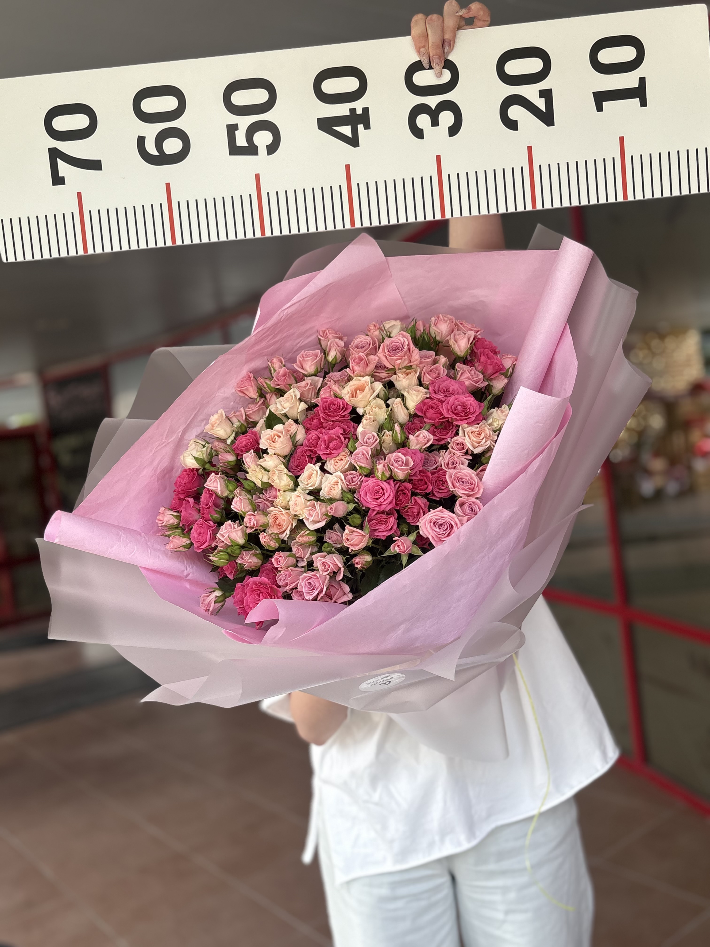 Букет кустовых роз