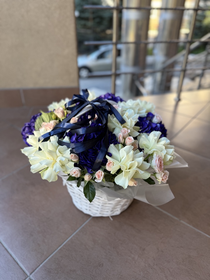 Цветочная композиция