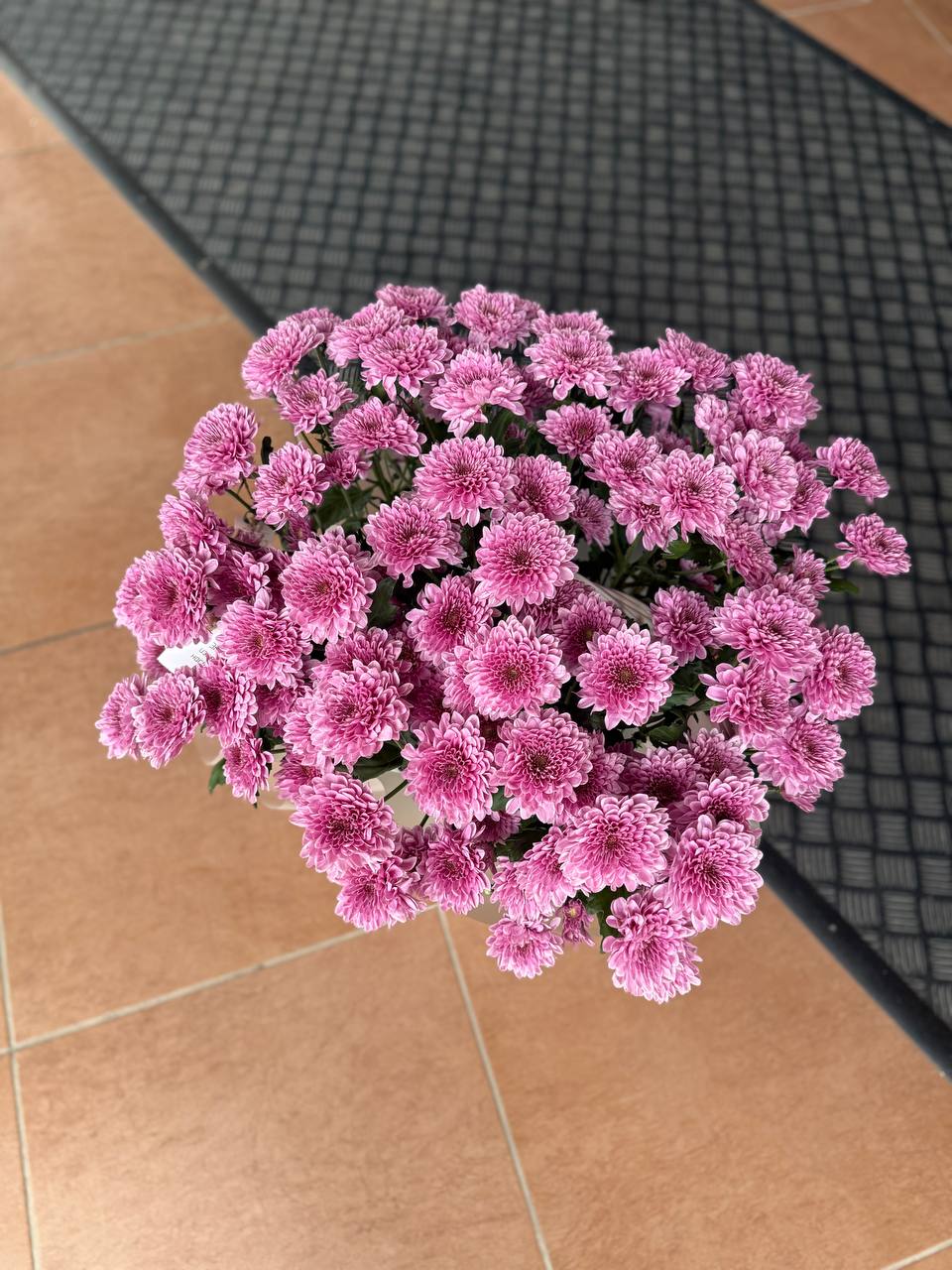 Корзина хризантем