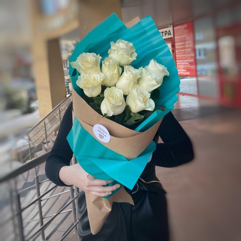 Букет из 9 роз эквадор 60 см