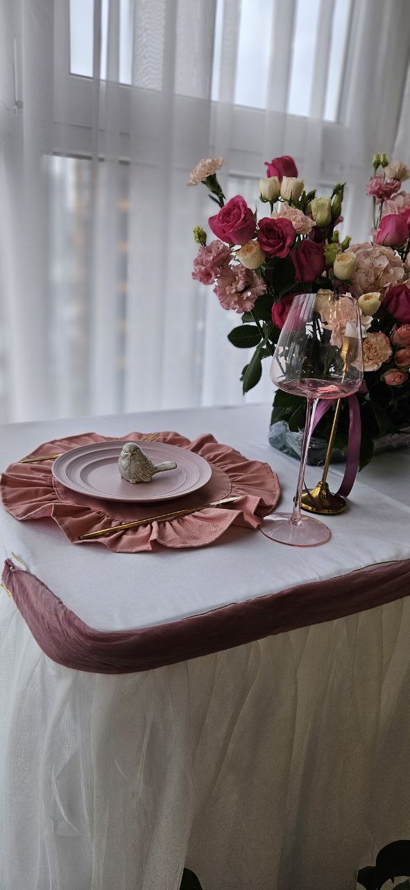 Украшение стола