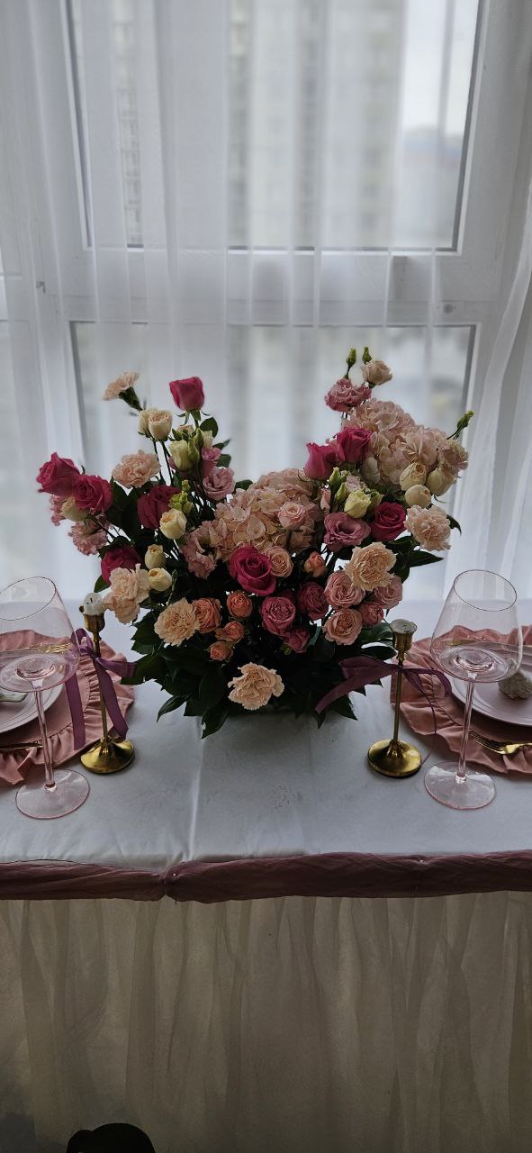 Украшение стола