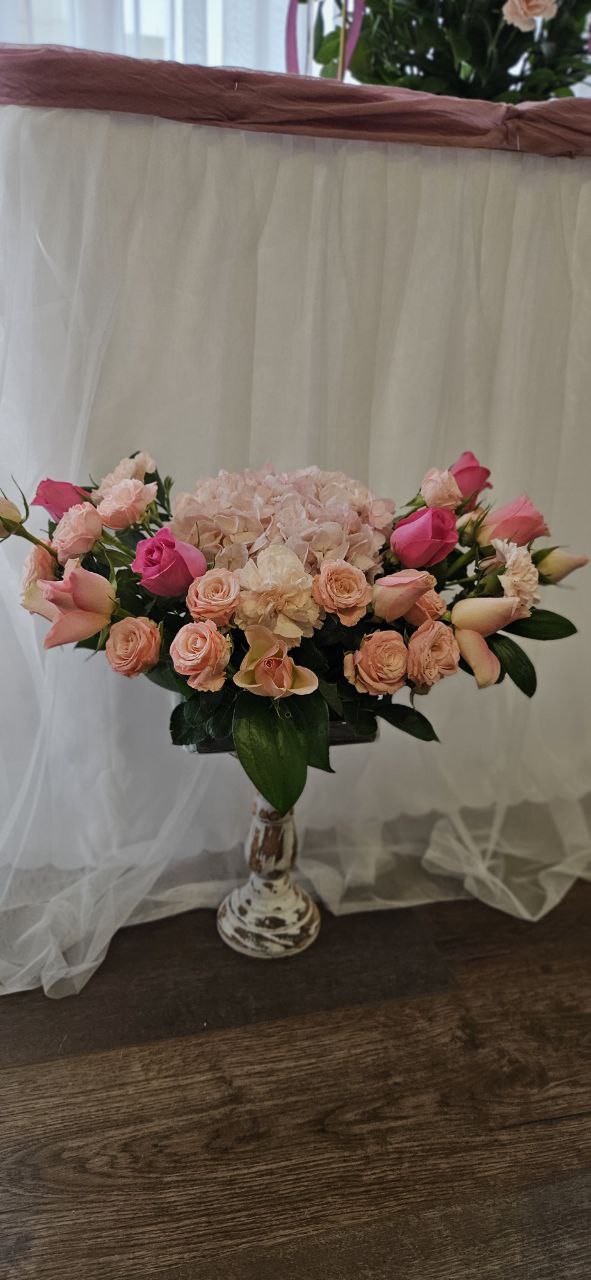 Украшение стола