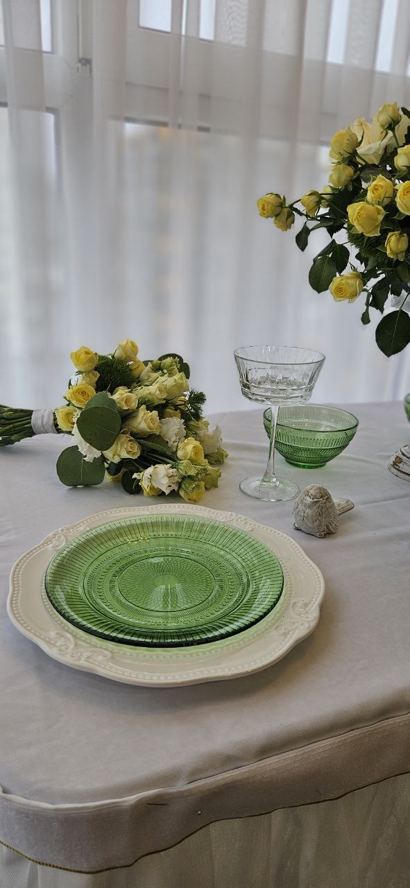 Украшение стола