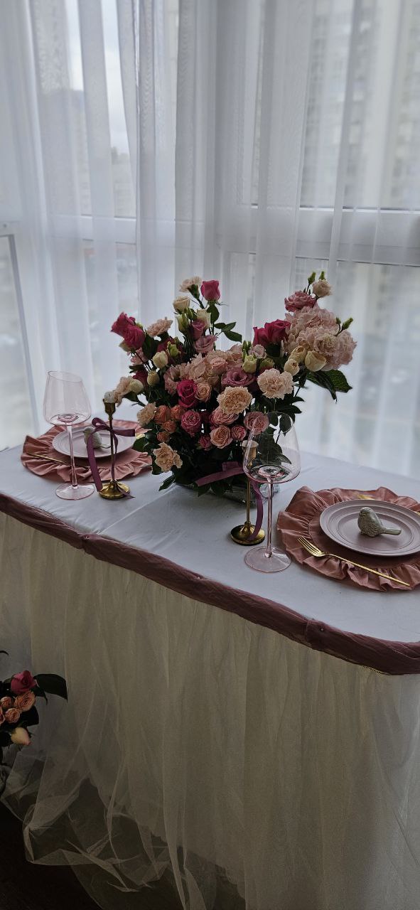 Украшение стола