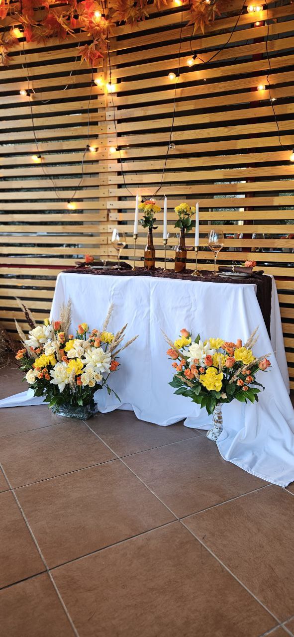 Украшение стола